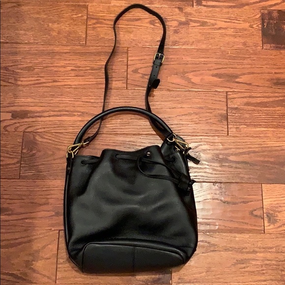 Madewell Handbags - Madewell Lafayette Bucket Bag